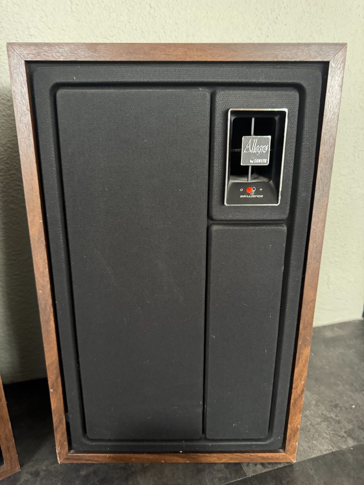 Allegro 3000 by Zenith Speakers thumbnail 2