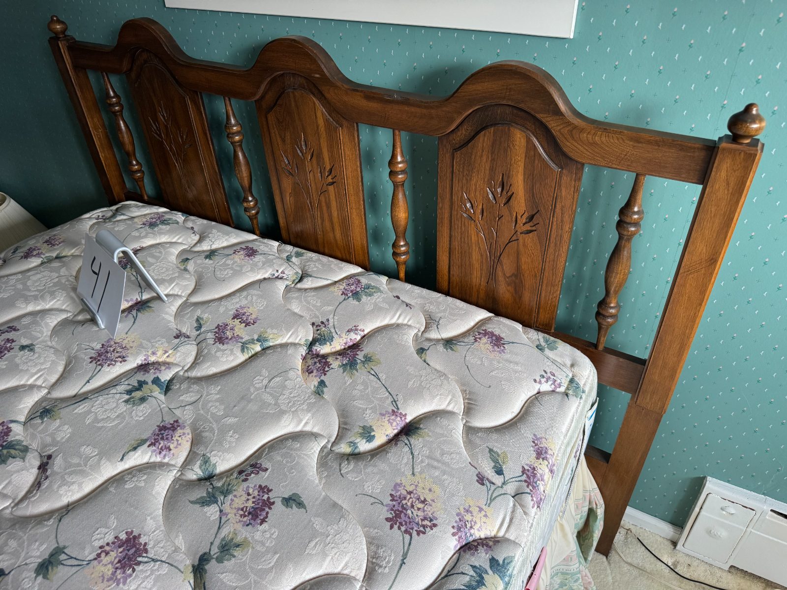 Vintage Bed Frame Set thumbnail 2