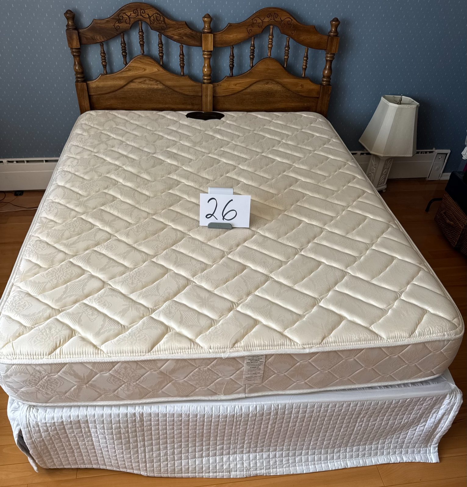 Ornate Queen Size Bed Frame Set thumbnail 2
